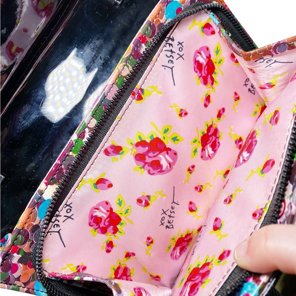Betsey Johnson Multicolor Confetti Crossbody Bag with Black Bow - Picture 5 of 9